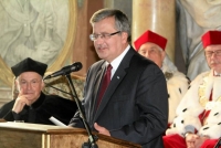 Bronisław Komorowski nadał tytuły profesra